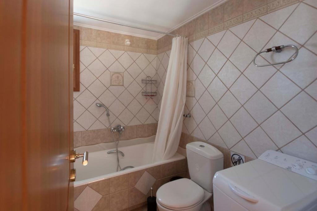 Tragana Villa Luaran gambar