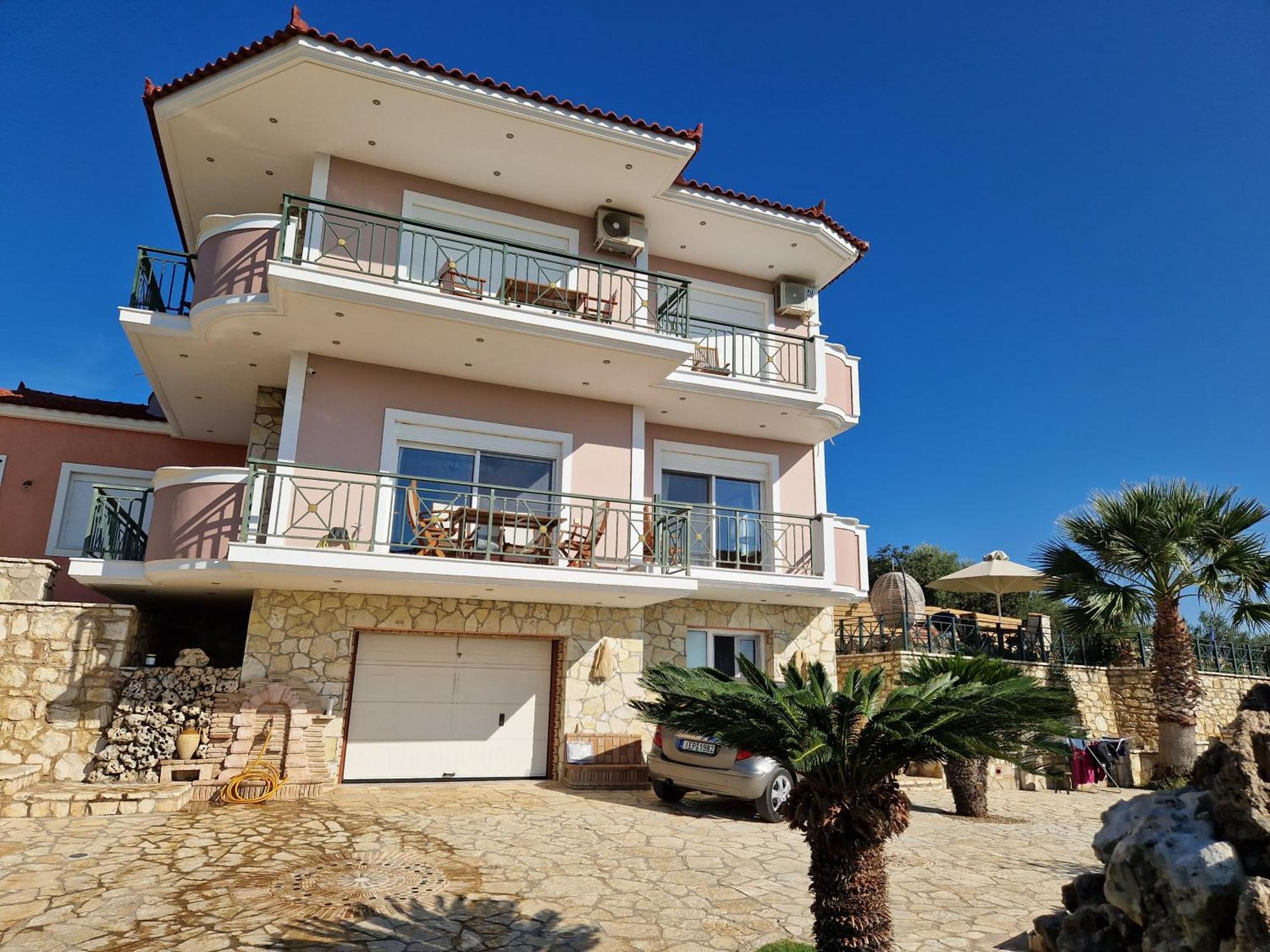 Tragana Villa Luaran gambar